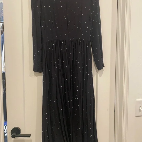 Elegant Black Polka Dot Dress - Picture 6 of 6